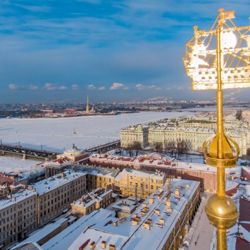 В главной роли — Петербург!