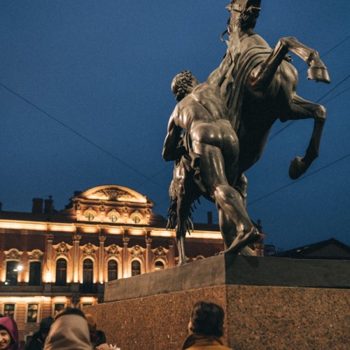 Петербург — это мистика, тайны и легенды