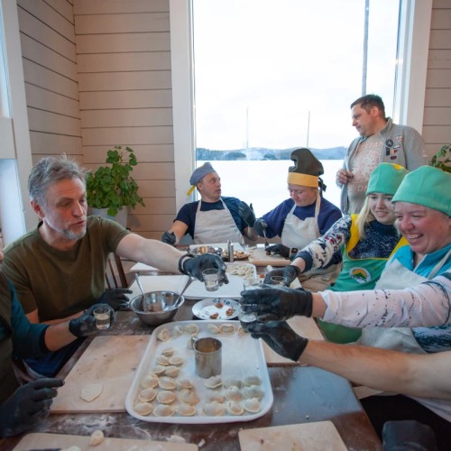 Всё включено в заповедной Башкирии с проживанием в модульном доме и душевной лепкой пельменей