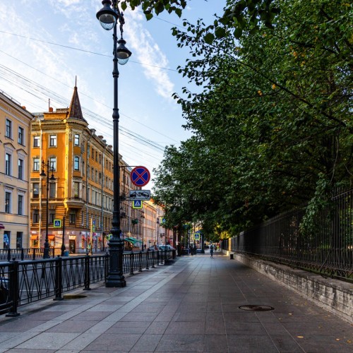 Нетривиальная прогулка за пределами золотого треугольника Петербурга