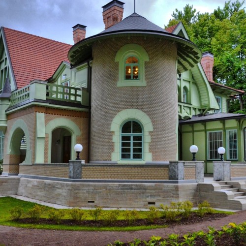 Особняки и дачи Каменного острова