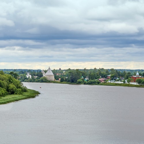 В Старую Ладогу — на комфортабельном авто из Петербурга