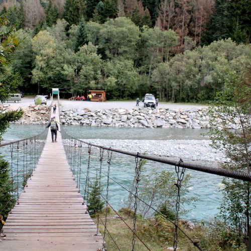 В Домбай всей семьёй: тур по природным красотам с аниматором и лёгкими прогулками в горах