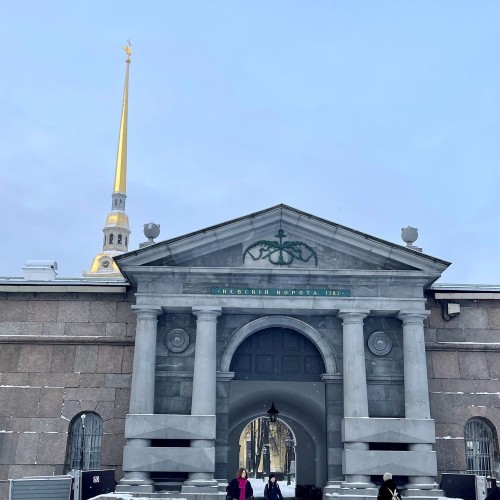 Визитные карточки города на Неве