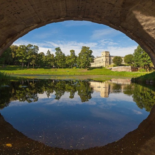 В таинственную Гатчину на автомобиле