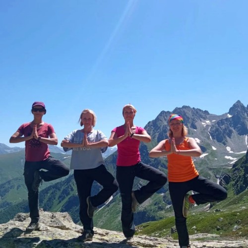 Треккинг налегке по Архызу с проживанием в гостинице