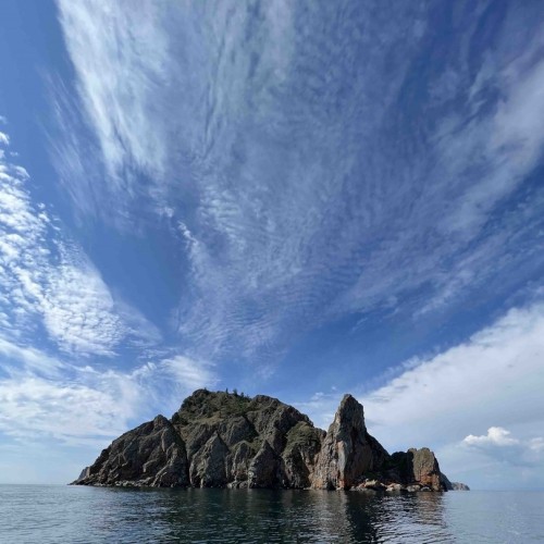 Экстрим-экспедиция на лодке вокруг Ольхона и рыбалка на Байкале только для вас