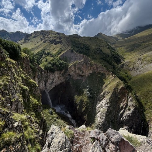 На джипах к горам-исполинам в мини-группе: Домбай, Архыз, Эльбрус и Чегем (из любого города КМВ)