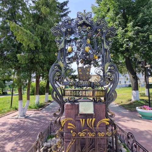 К нижегородским мастерам: Богородск, Павлово и Казаково