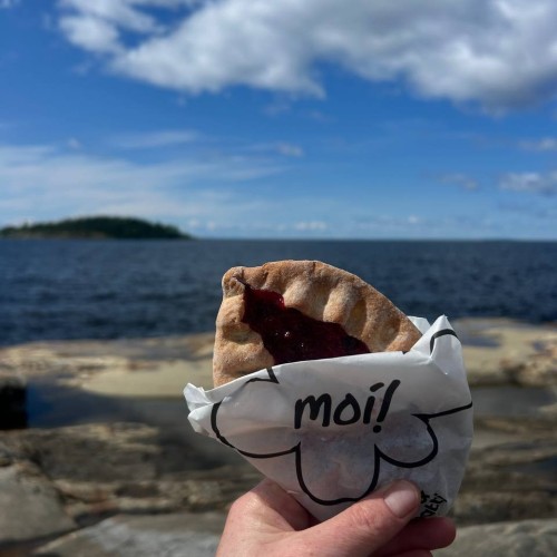 Карельские сокровища с проживанием у Ладоги: горный парк, водопады, Кижи и Валаам