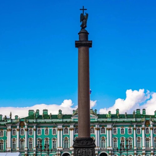 По Санкт-Петербургу на автобусе и на кораблике!