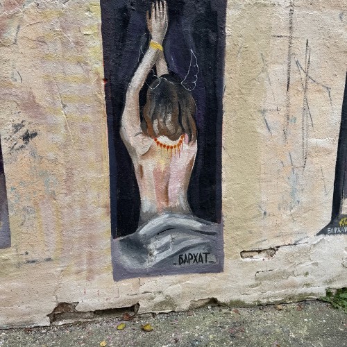 По Васильевскому с островитянином!