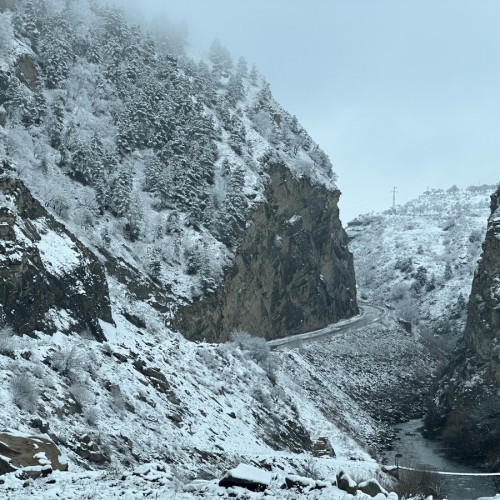 Из Махачкалы — к водопаду Чирхалю