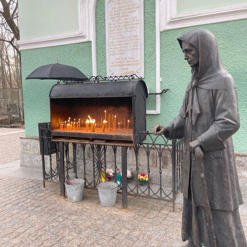 Смоленское кладбище: светский взгляд