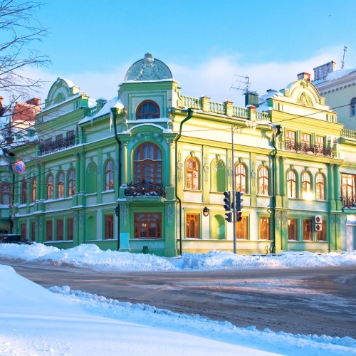 Казань: трансфер из аэропорта, обзорная экскурсия и чаепитие
