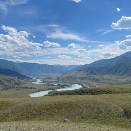 Дорогами Алтая: прогулки по горам и тропам и отдых у озёр и водопадов