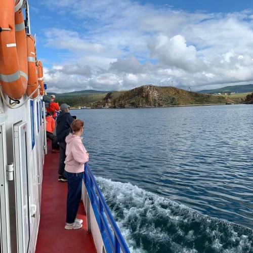 Летний Байкал: Листвянка и Ольхон, водные прогулки и КБЖД, музеи и треки по мысам