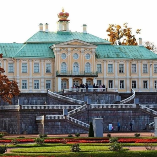 Групповая экскурсия в Ораниенбаум, Меншиковский дворец и Морской собор