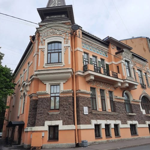 Петроградка — серебряный треугольник модерна