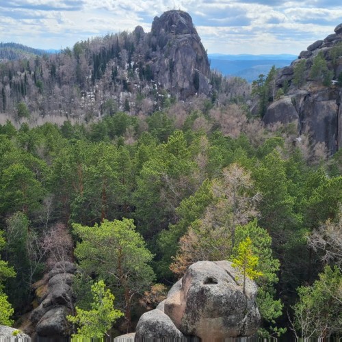 Заповедные места Столбов: из Красноярска — в сердце Сибири