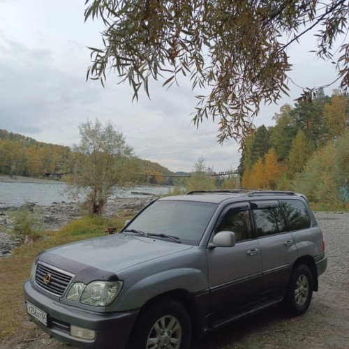 Индивидуальное путешествие по Алтаю: исследуем край на джипе