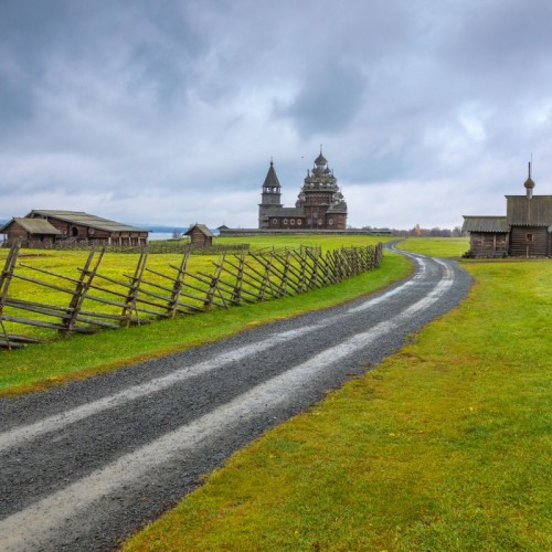 От Онеги до Ладоги в мини-группе: Петрозаводск, Валаам, «Рускеала» и «Марциальные Воды»