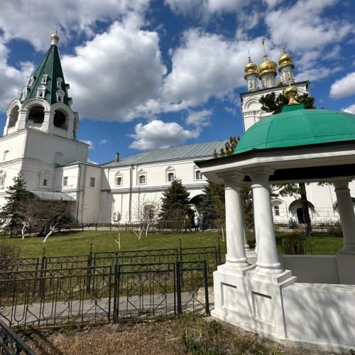 Макарьевский монастырь и Сергиевская слобода из Нижнего Новгорода