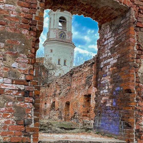 Из Петербурга в Выборг — на авто или мотоцикле