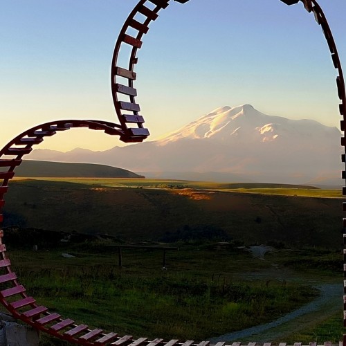 Окрестности Домбая в мини-группе: автопутешествие по знаковым локациям