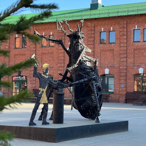 По центральной улице Тулы