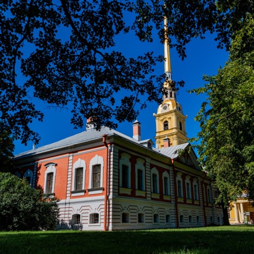 Обзорная экскурсия по Петропавловской крепости