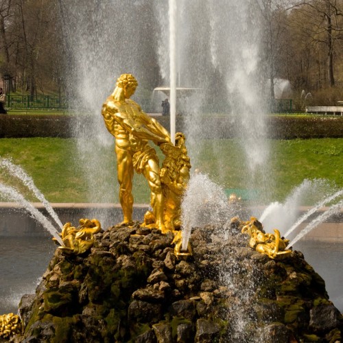 Императорские резиденции: Петергоф и Царское Село (билеты включены)