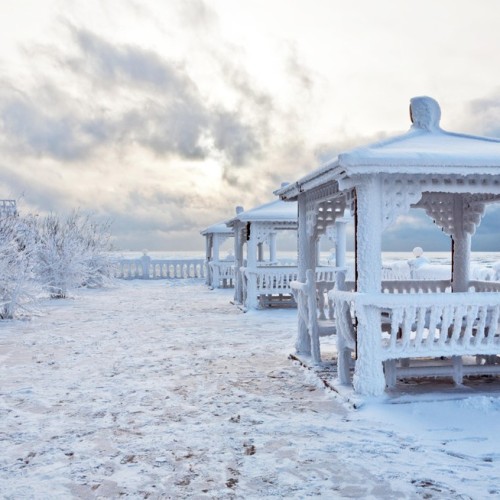 На выходные в Листвянку. Перезагрузка на берегу озера