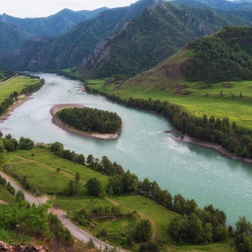 Чёртов палец, Тавдинские пещеры и Малая Синюха