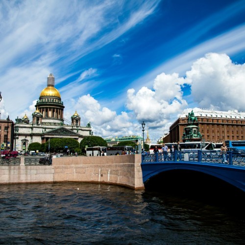 Петербург глазами горожан: легенды и истории