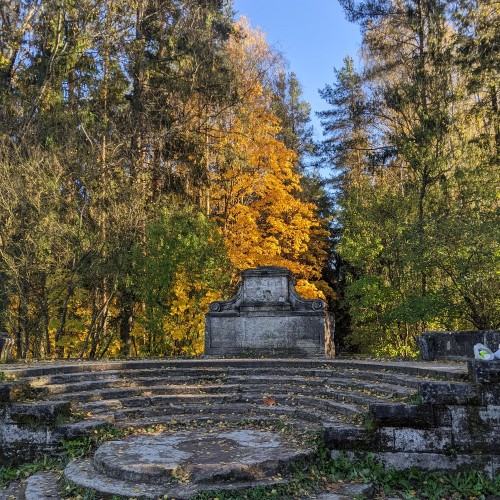 Детская экскурсия по Павловскому парку «Обитель муз»