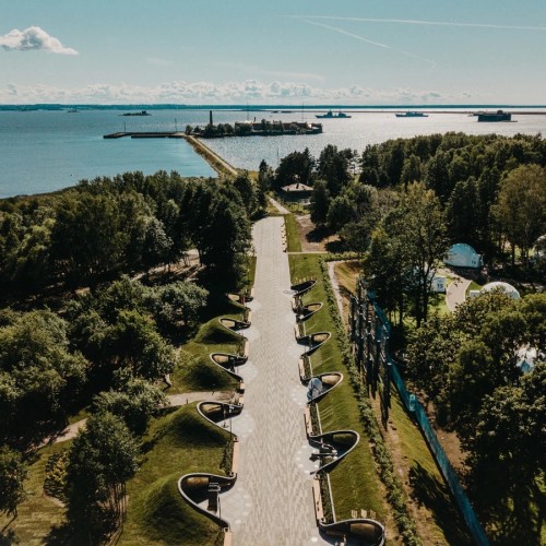 Из Петербурга в Кронштадт: поездка с краеведом в город-крепость