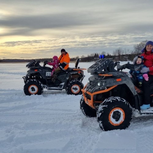 Рыбалка на Ладожском озере: перезагрузка вдали от города с комфортом (всё включено)