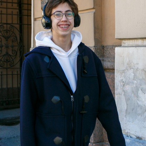 Рыцари, коты, слоны и та самая чайка: иммерсивная прогулка в наушниках