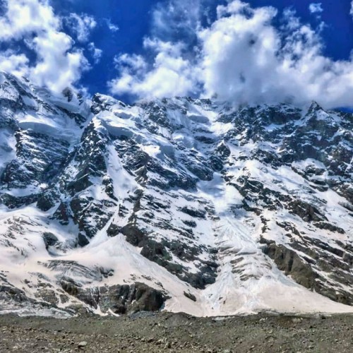 Треккинг налегке в Безенги с размещением в альплагере