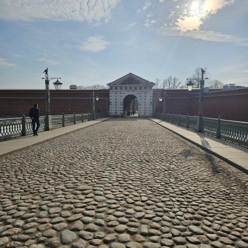 Обзорная экскурсия по Петропавловской крепости