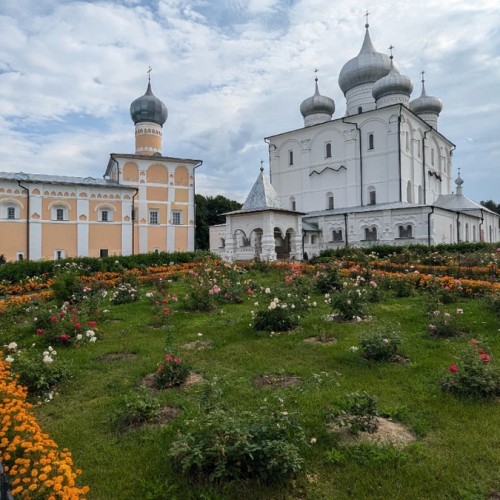 Из Петербурга — в Великий Новгород