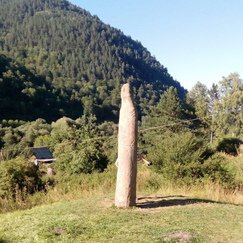 Треккинг-тур в Архыз с комфортом: прогулки в горах налегке с проживанием в гостевом доме