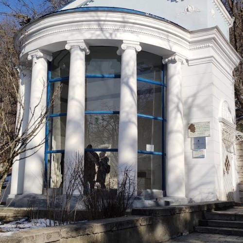 Трансфер из аэропорта в Кисловодск + экскурсия по Ессентукам и Железноводску
