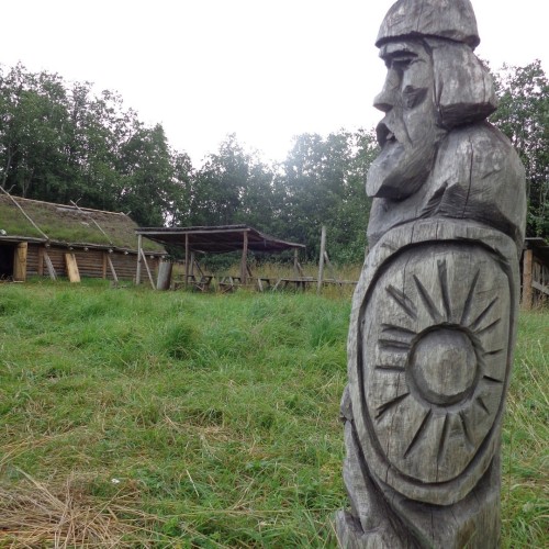 Дорогами викингов: мужской поход по Ладоге на драккаре (всё включено)