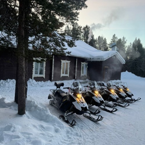 Океан впечатлений на Кольском: выход в море и снегоходы, Хибины и Териберка (мини-группа)