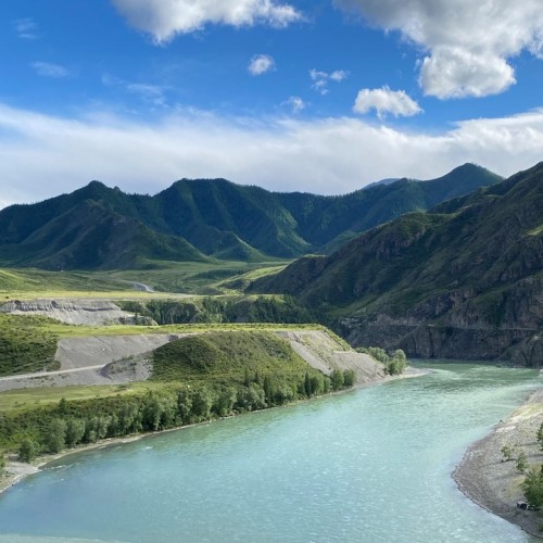 Алтайские чудеса: водопады, горы, озёра и марсианские пейзажи в мини-группе