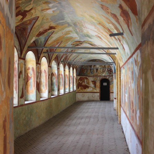 9 городов Золотого кольца России на внедорожнике: индивидуальное путешествие с комфортом