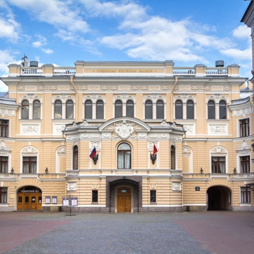 Петербург с французским акцентом