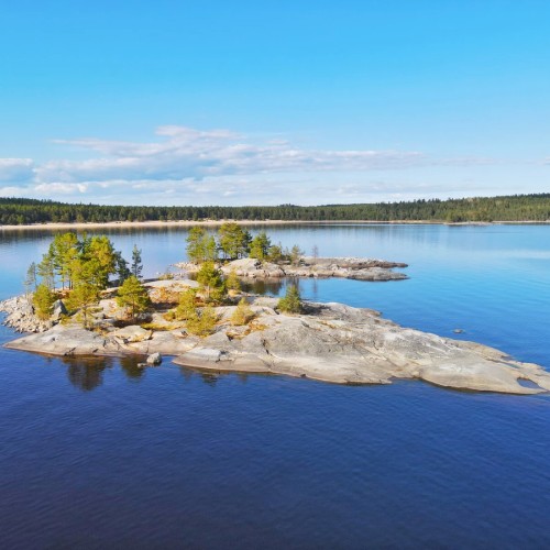 Дом у озера: отдых на берегу Ладоги и экскурсии